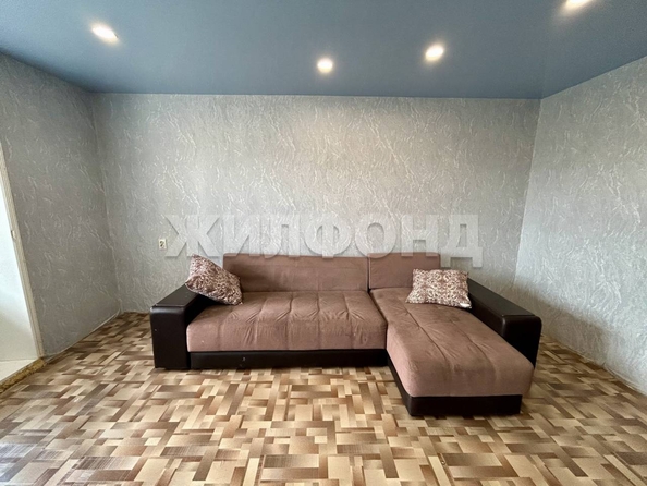 
  Продается 3-комн. квартира, 58.4 м², Потапова ул, д. 2
. Фото 3.
