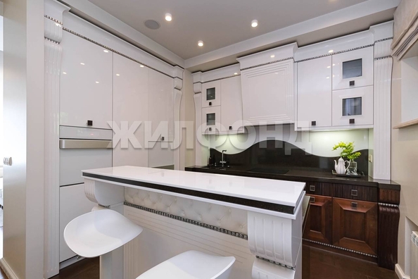 
  Продается 4-комн. квартира, 224.3 м², Кедровая ул, д. 43/4
. Фото 26.