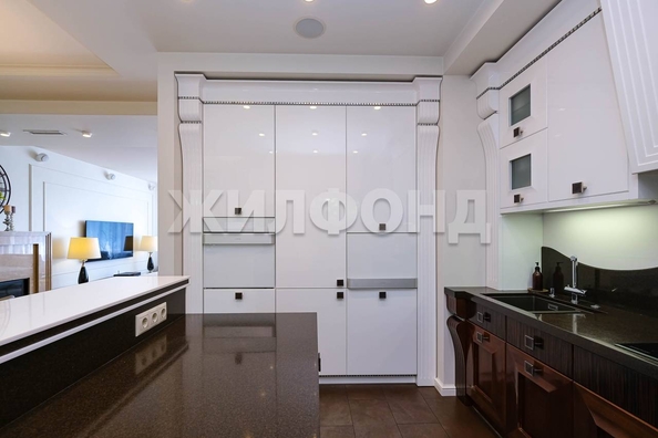 
  Продается 4-комн. квартира, 224.3 м², Кедровая ул, д. 43/4
. Фото 29.