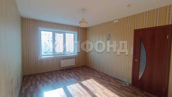 
  Продается 1-комн. квартира, 32.5 м², Титова ул, д. 242/2
. Фото 2.