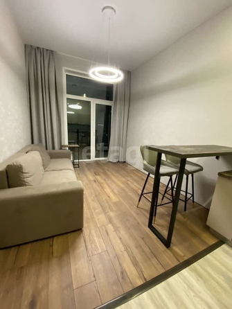 
  Сдается 2-комн. квартира, 61 м², Лескова ул, д. 35
. Фото 3.