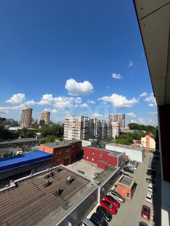 
  Сдается 2-комн. квартира, 60 м², Семьи Шамшиных ул, д. 90/5
. Фото 11.