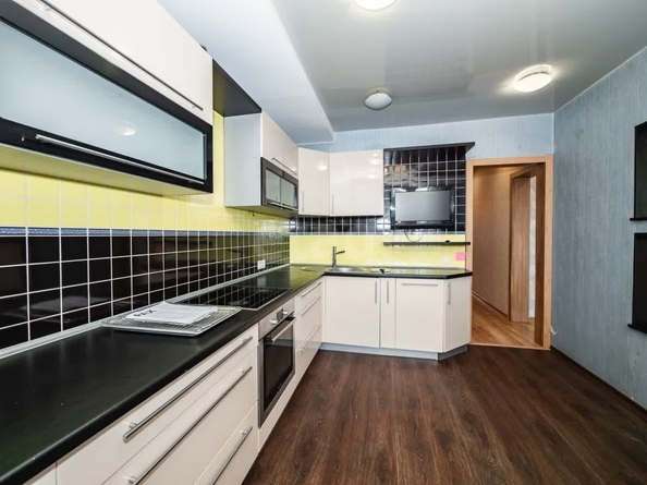 
  Сдается 2-комн. квартира, 53 м², Рябиновая ул, д. 10/1
. Фото 2.