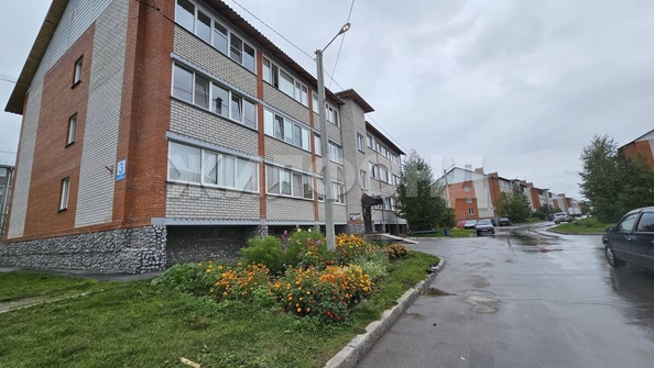 
  Продается 1-комн. квартира, 29 м², Кристальная ул, д. 3
. Фото 2.