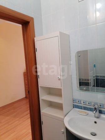 
  Сдается 1-комн. квартира, 46 м², Российская ул, д. 8
. Фото 7.