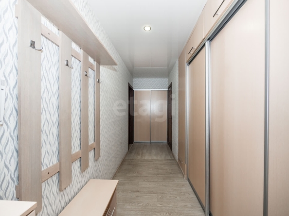 
  Продается 3-комн. квартира, 59.5 м², Объединения ул, д. 96/1
. Фото 6.