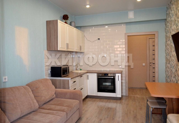 
  Продается 1-комн. квартира, 39.5 м², Райсовета пл, д. 8
. Фото 1.