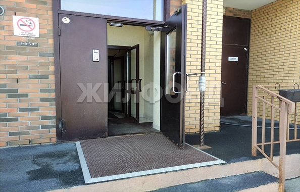 
  Продается 1-комн. квартира, 39.5 м², Райсовета пл, д. 8
. Фото 33.