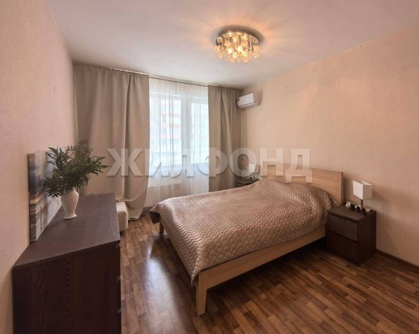 
  Продается 1-комн. квартира, 41.6 м², Пархоменко ул, д. 27
. Фото 2.