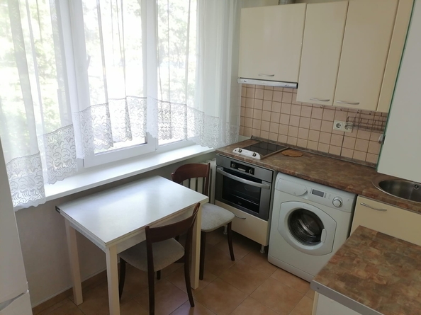 
  Продается 3-комн. квартира, 58.4 м², Зорге ул, д. 249
. Фото 4.