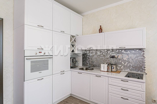 
  Продается 3-комн. квартира, 72.1 м², Семьи Шамшиных ул, д. 24/2
. Фото 16.