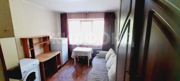 
  Сдается 1-комн. квартира, 16 м², Есенина ул, д. 37/1
. Фото 1.