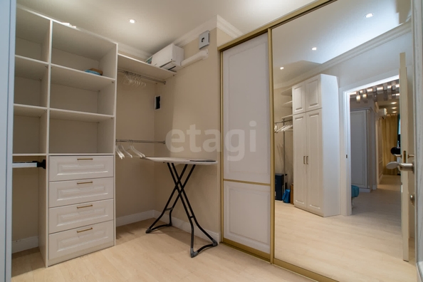 
  Сдается  квартира, 145 м², Немировича-Данченко ул, д. 144/3
. Фото 20.