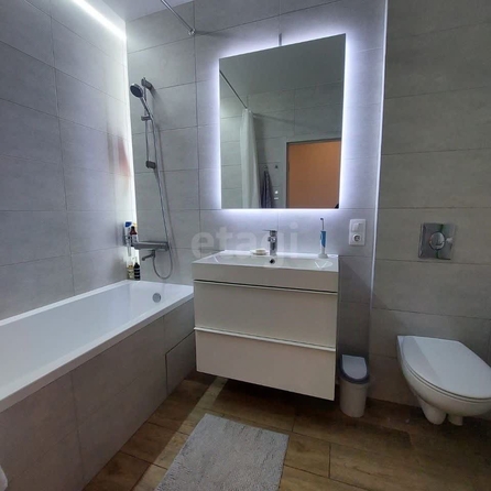 
  Сдается 2-комн. квартира, 61 м², Лескова ул, д. 35б
. Фото 9.