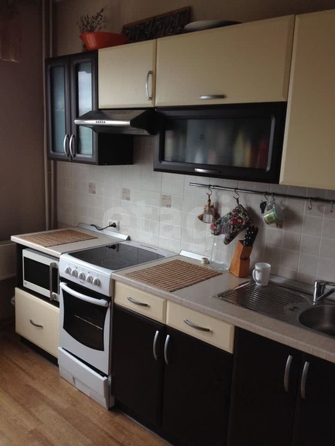 
  Сдается 2-комн. квартира, 55 м², 25 лет Октября ул, д. 14
. Фото 4.
