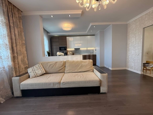 
  Продается 3-комн. квартира, 91 м², Лескова ул, д. 23
. Фото 3.