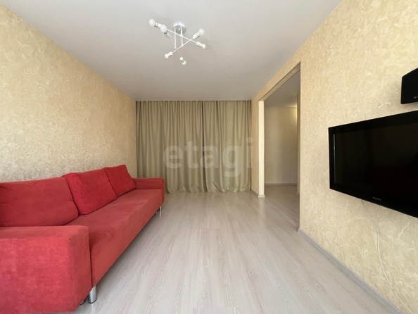 
  Сдается 2-комн. квартира, 43 м², Есенина ул, д. 33
. Фото 3.