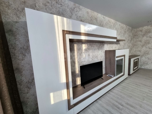 
  Сдается 3-комн. квартира, 76.8 м², Семьи Шамшиных ул, д. 77
. Фото 25.