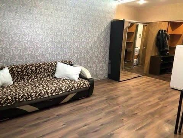 
  Сдается 1-комн. квартира, 39 м², Заречная ул, д. 7
. Фото 1.