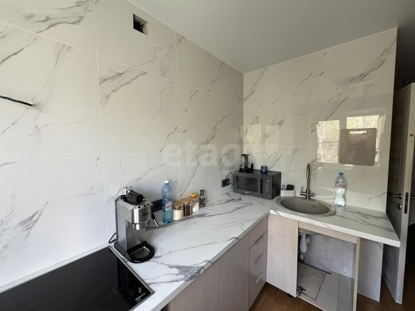 
  Продается 2-комн. квартира, 44.6 м², Адриена Лежена ул, д. 30/1
. Фото 2.