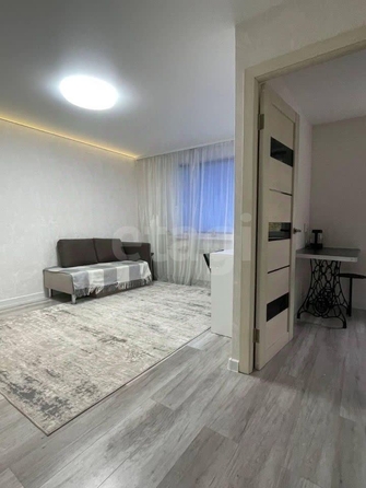 
  Продается 1-комн. квартира, 28.3 м², Народная ул, д. 8
. Фото 3.