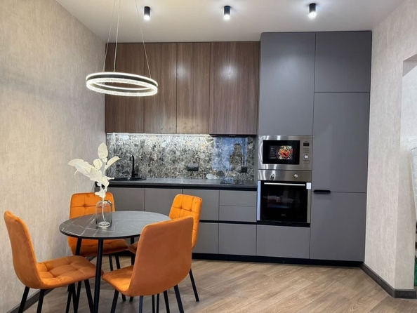 
  Продается 1-комн. квартира, 37.9 м², Связистов ул, д. 13/2
. Фото 4.