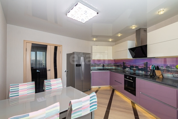 
  Продается 4-комн. квартира, 96 м², Марата ул, д. 6
. Фото 6.