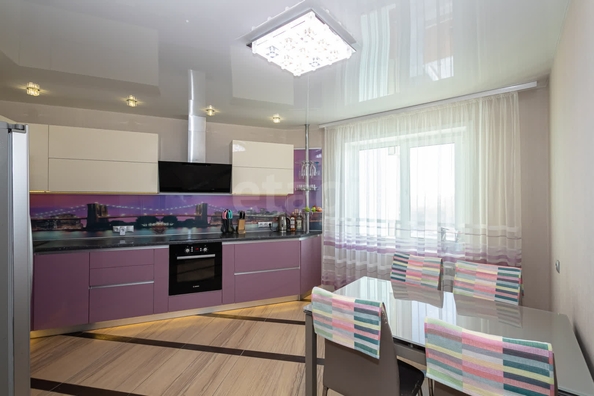 
  Продается 4-комн. квартира, 96 м², Марата ул, д. 6
. Фото 27.