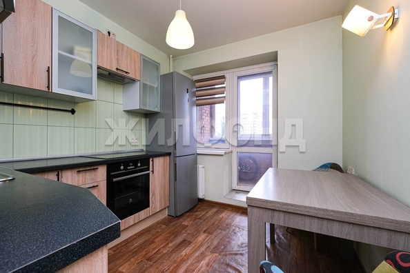 
  Продается 1-комн. квартира, 39.1 м², Лескова ул, д. 15
. Фото 1.