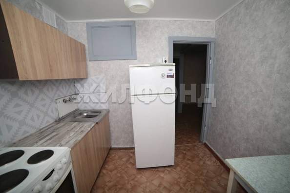
  Продается 1-комн. квартира, 32.3 м², Дачная ул, д. 41а
. Фото 2.