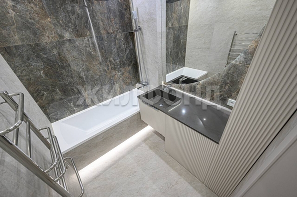 
  Продается 2-комн. квартира, 52.7 м², ЖК Расцветай на Красном, дом 1
. Фото 17.