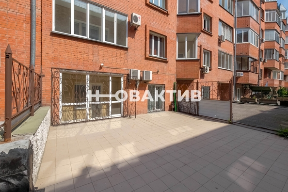 
  Продается 3-комн. квартира, 221.8 м², Красный пр-кт, д. 153А
. Фото 30.