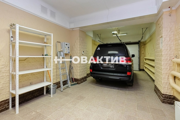 
  Продается 3-комн. квартира, 221.8 м², Красный пр-кт, д. 153А
. Фото 43.