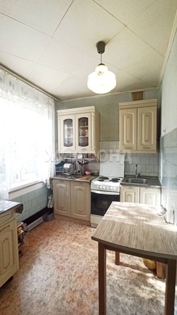 
  Продается 3-комн. квартира, 59.8 м², Полтавская ул, д. 45
. Фото 2.