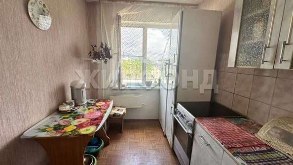 
  Продается 3-комн. квартира, 58.3 м², Вертковская ул, д. 19
. Фото 2.