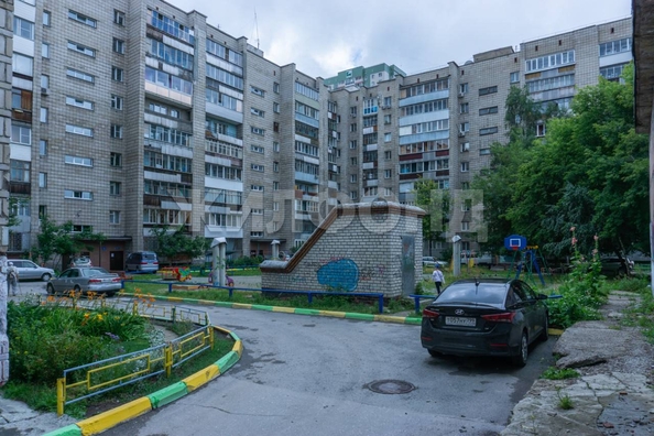 
  Продается 3-комн. квартира, 61.5 м², Сибирская ул, д. 51
. Фото 3.