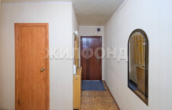 
  Продается 3-комн. квартира, 56 м², Большевистская ул, д. 155
. Фото 18.