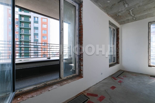 
  Продается 3-комн. квартира, 96 м², Семьи Шамшиных ул, д. 93
. Фото 6.