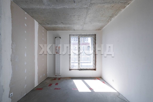 
  Продается 3-комн. квартира, 96 м², Семьи Шамшиных ул, д. 93
. Фото 12.