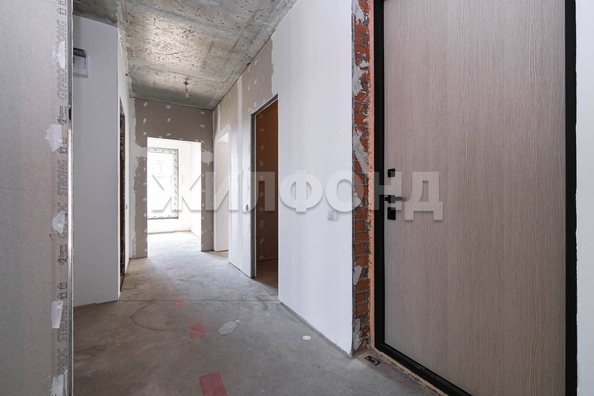 
  Продается 3-комн. квартира, 96 м², Семьи Шамшиных ул, д. 93
. Фото 18.
