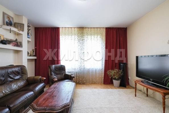 
  Продается дом, 244.7 м², Новосибирск
. Фото 43.
