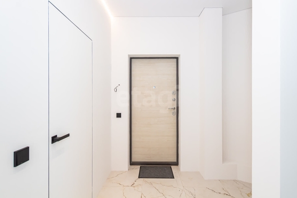 
  Продается 3-комн. квартира, 61.7 м², Коммунистическая ул, д. 10
. Фото 2.