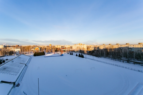 
  Продается 2-комн. квартира, 63.5 м², Зорге ул, д. 92
. Фото 18.