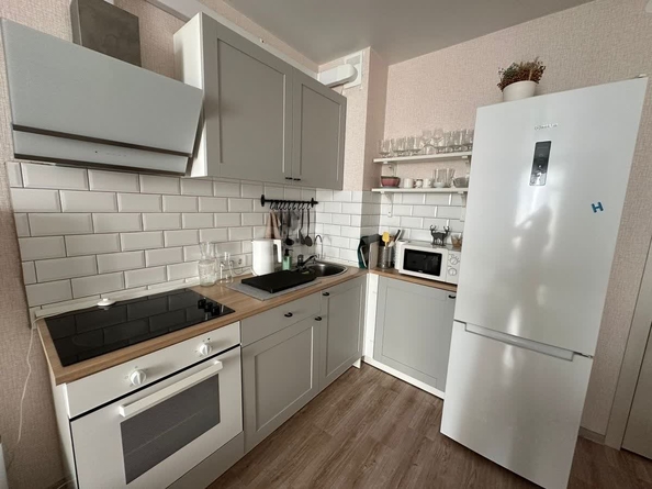 
  Сдается 2-комн. квартира, 47 м², Петухова ул, д. 105
. Фото 2.