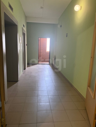 
  Продается 4-комн. квартира, 227.3 м², Молодежи б-р, д. 40
. Фото 20.