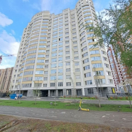 
  Продается 3-комн. квартира, 115.2 м², Дуси Ковальчук ул, д. 242
. Фото 1.