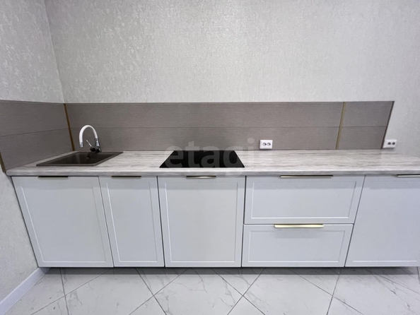 
  Сдается 3-комн. квартира, 120 м², Дуси Ковальчук ул, д. 244
. Фото 1.