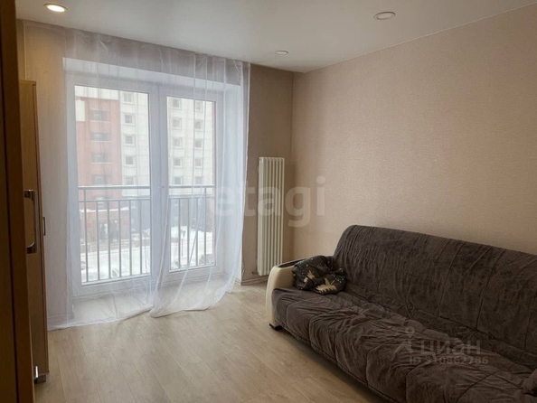 
  Продается 1-комн. квартира, 37.8 м², Декабристов ул, д. 41
. Фото 7.