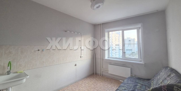
  Продается 1-комн. квартира, 37.5 м², Титова ул, д. 234/1
. Фото 1.