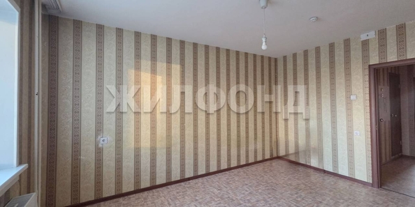 
  Продается 1-комн. квартира, 37.5 м², Титова ул, д. 234/1
. Фото 3.